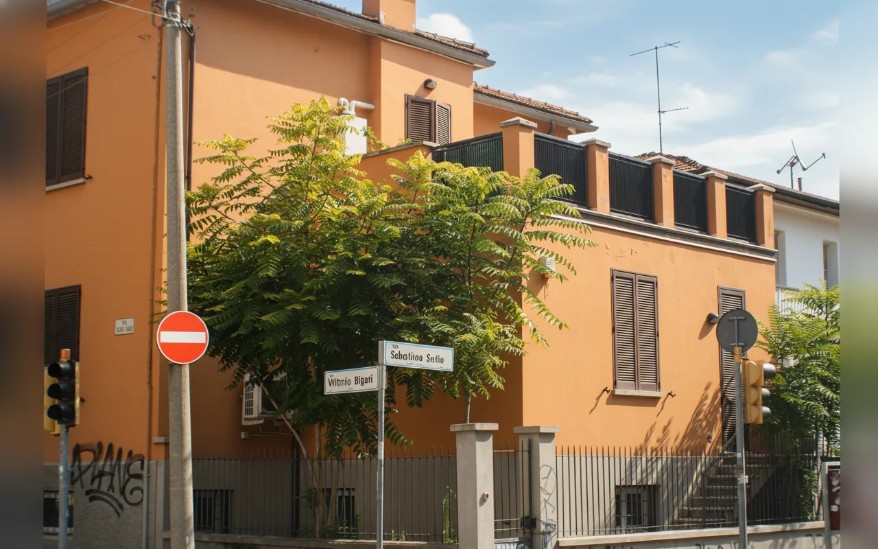 Esterni di Appartamenti Serlio 24, Bologna (Emilia-Romagna) (foto 8)
